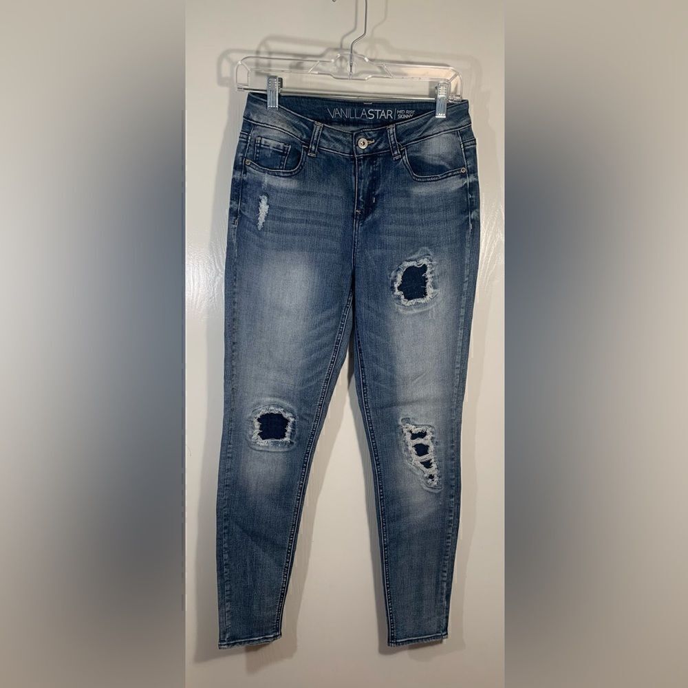 Vanilla star EUC mid rise patched skinny jeans Size 7